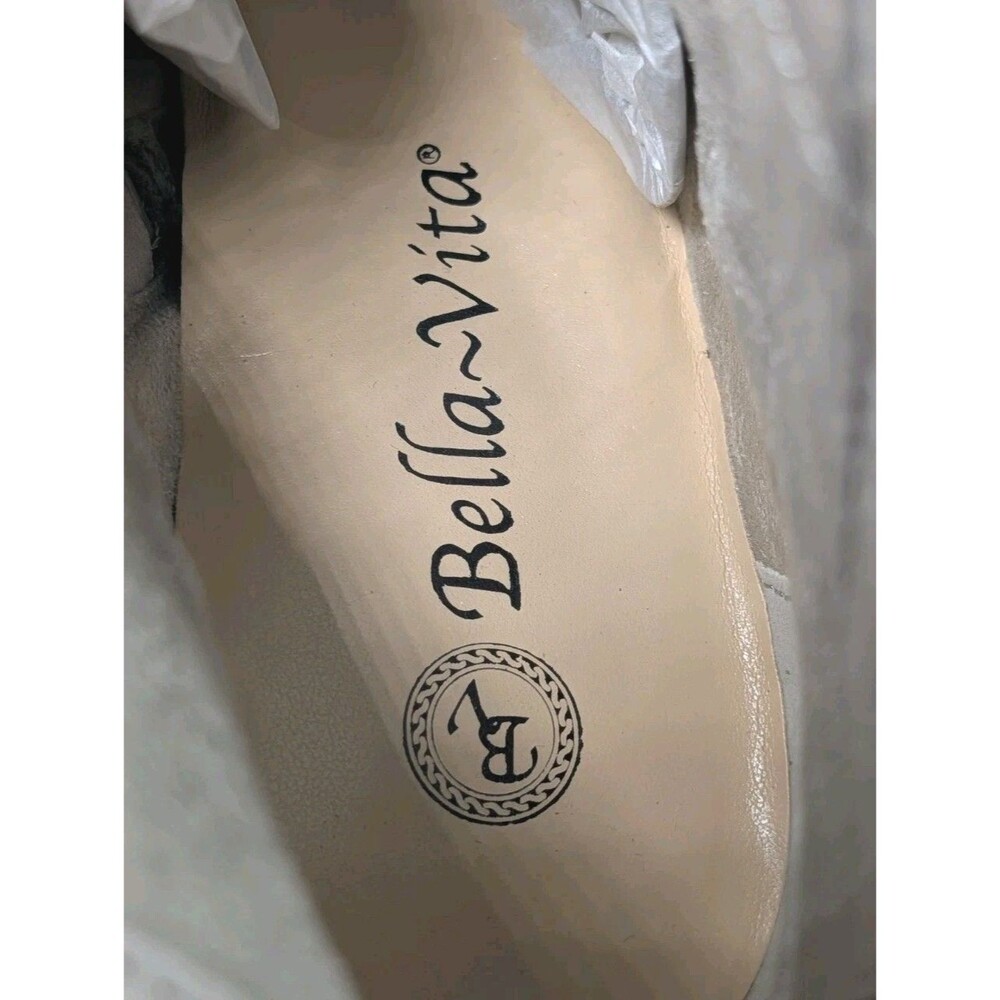 Bella Vita Faraday Women's 7M Ankle Bootie Brand New in Box - Picture 10 of 12